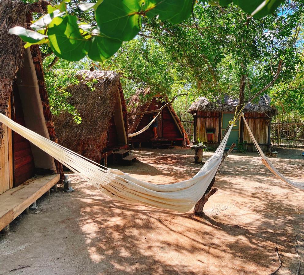 La Aldea Holbox Cabanas Y Camping Exterior foto